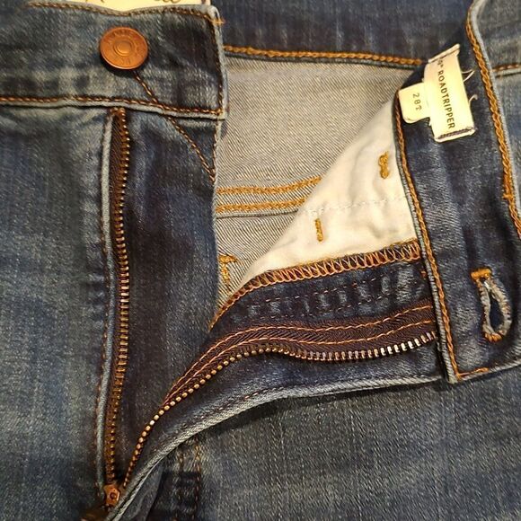 Madewell 10" Roadtripper Denim Jeans Size 28T - Picture 4 of 10